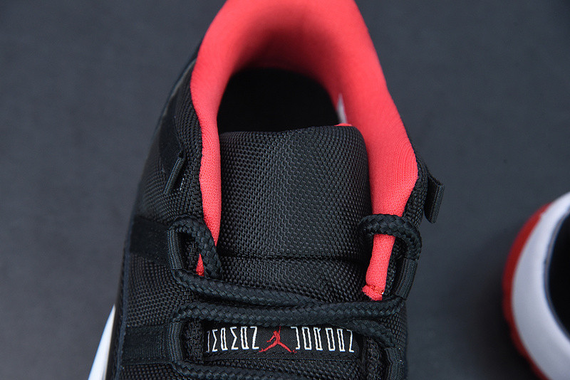 AIR JORDAN 11 RETRO LOW BG 