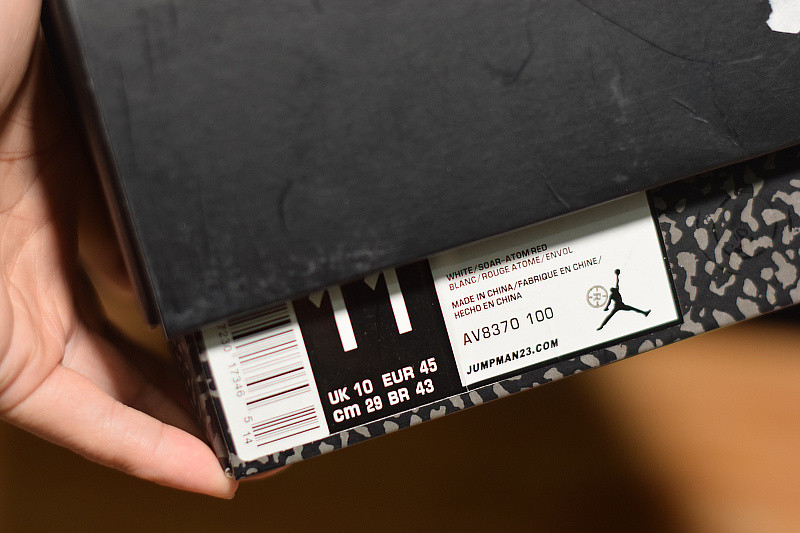 AIR JORDAN 3 RETRO "SEOUL" AV8370-100