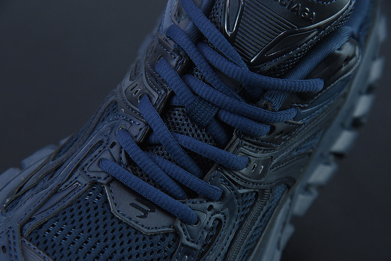 BC DEFENDER RUBBER PLATFORM SNEAKERS