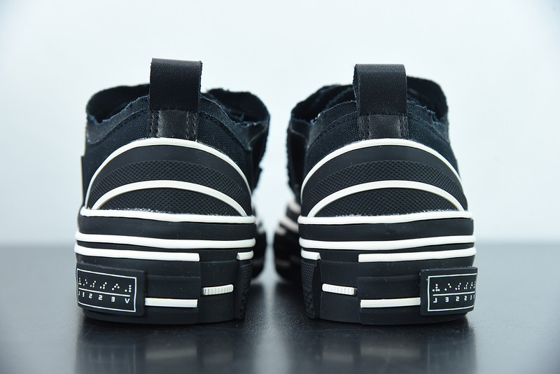 XVESSEL LACE-UP SNEAKERS