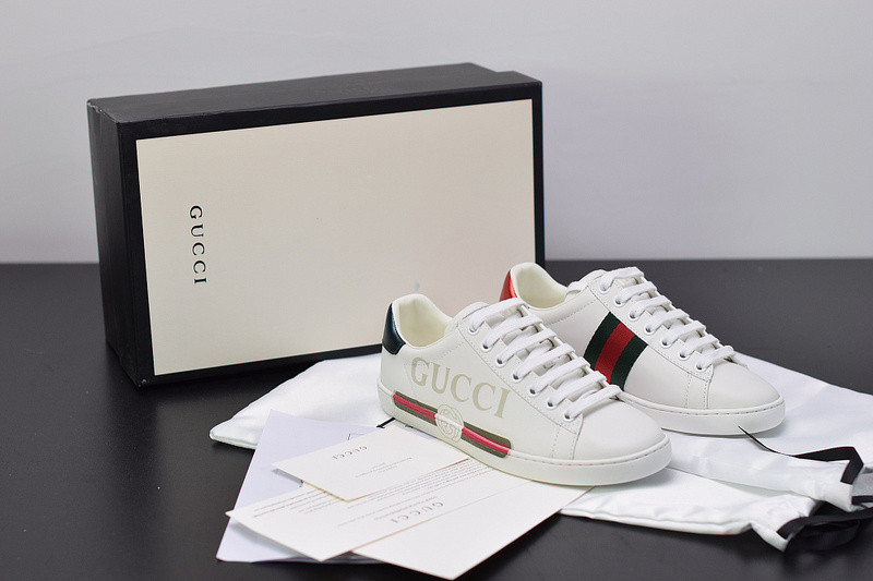 G*u*i ace embroidered low-top sneaker