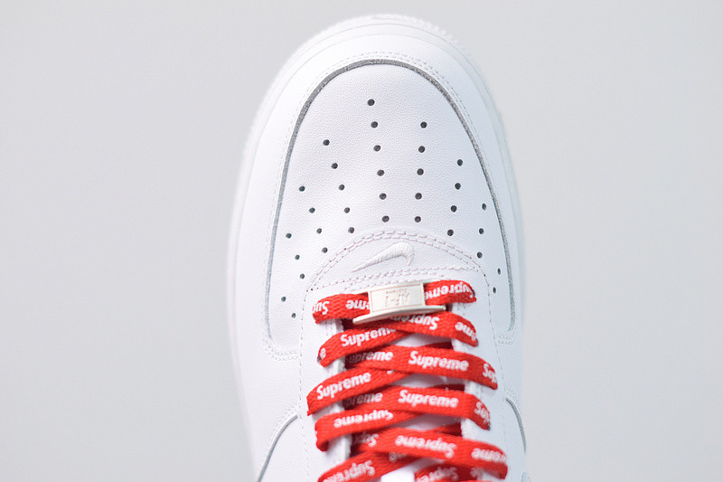NIKE Supreme NIKE AIR FORCE 1 LOW WHITE CU9225-100