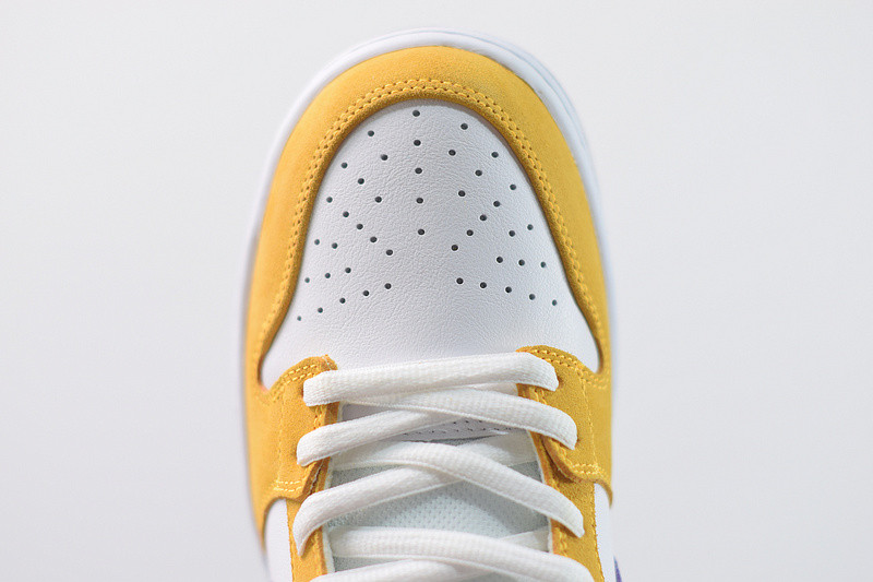 NIKE SB DUNK LOW “LASER ORANGE” BQ6817-800