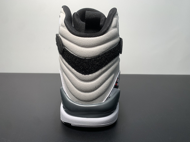 Air Jordan 8 Retro 