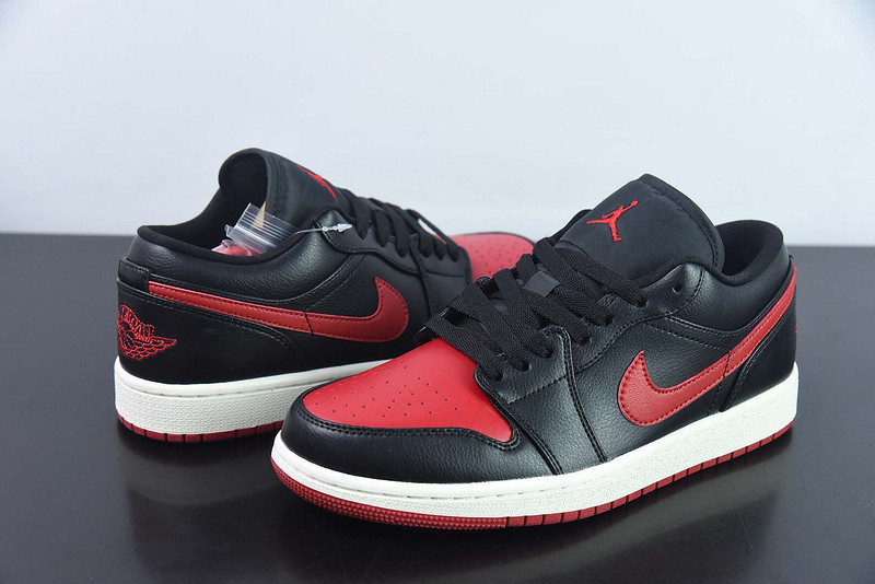 Air Jordan 1 Low Bred Sail WMNS DC0774-061