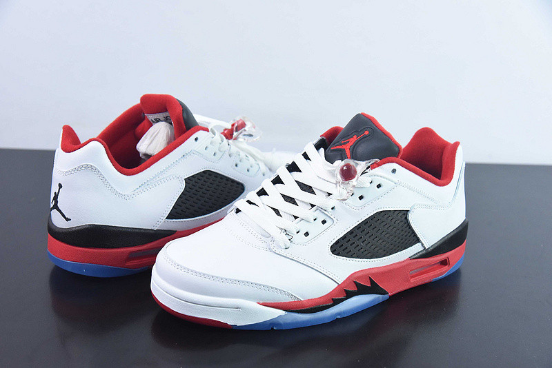 Air Jordan 5 Retro Low