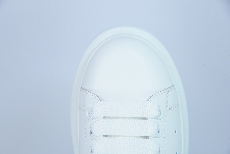 AlexER McEEN SNEAKERS