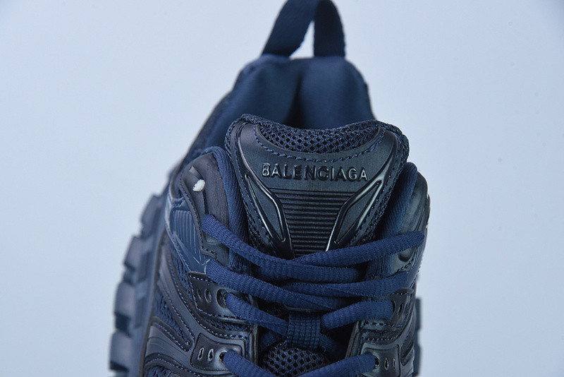 BC DEFENDER RUBBER PLATFORM SNEAKERS