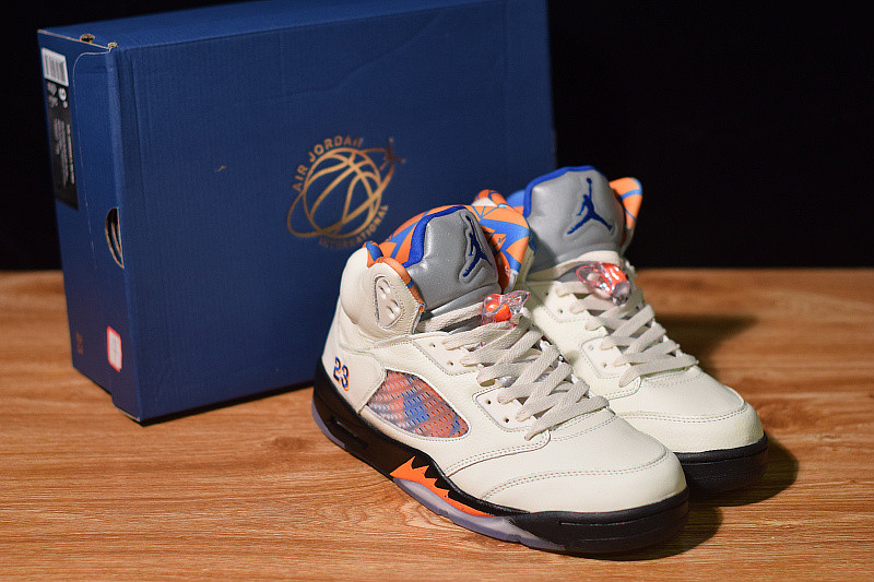 AIR JORDAN 5 RETRO "ORANGE PEEL" 136027-148