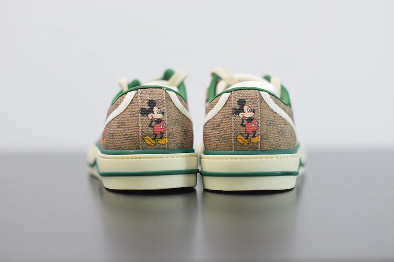 G*u*i ace embroidered low-top sneaker