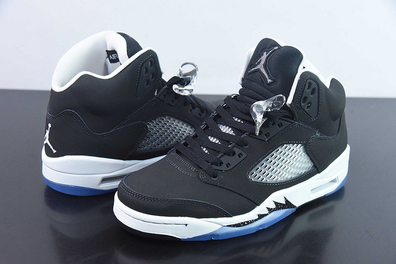 Air Jordan 5 Retro