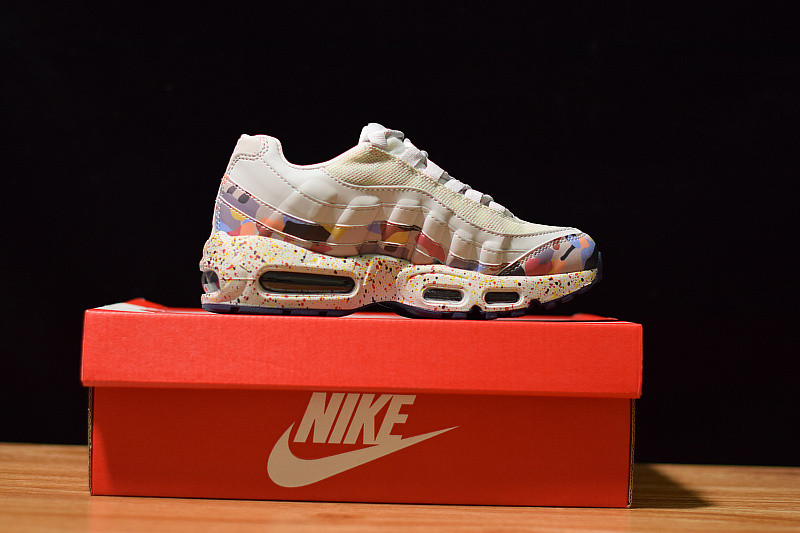 NIKE AIR MAX 95 SE 