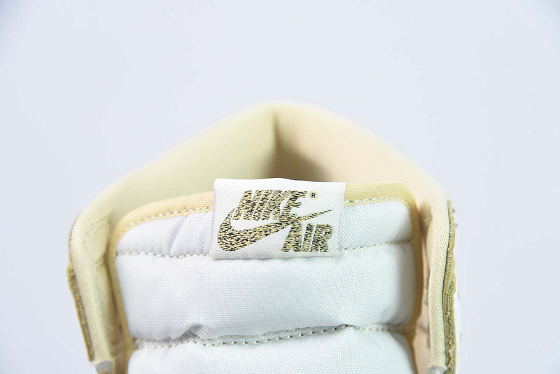 AIR Jordan 1 Retro High OG Craft Vibrations Of Naija FD8631-100