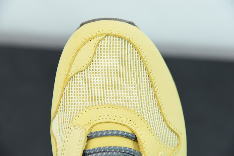 TRAVIS SCOTT X NIKE AIR MAX 1 "“SATURN GOLD