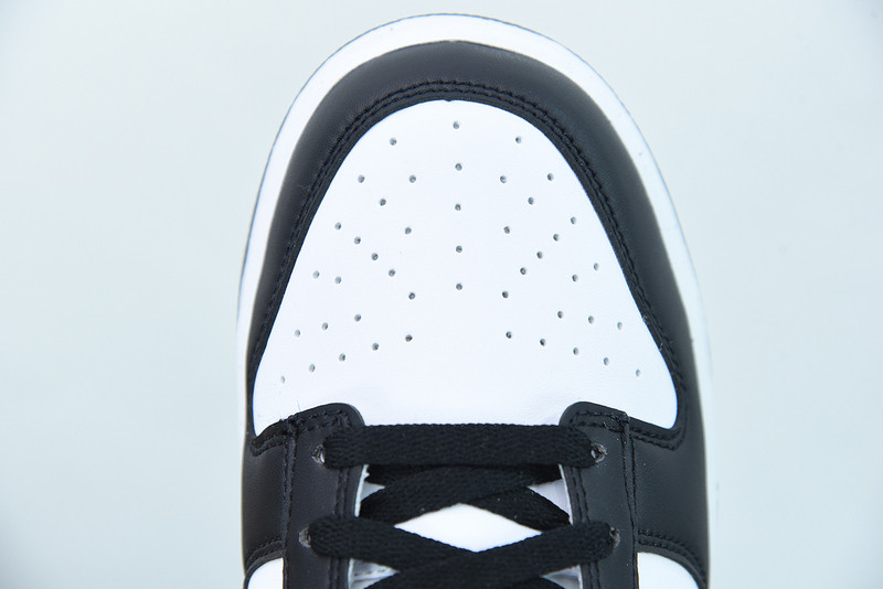 NIKE DUNK LOW NEXT NATURE ‘WHITE/BLACK’ DD1873-102