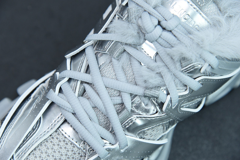 BC TRACK SNEAKER