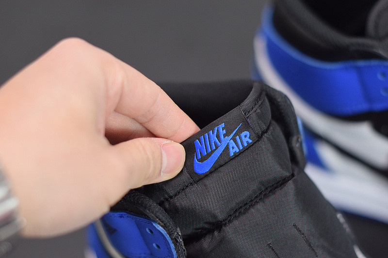 AIR JORDAN 1 X FRAGMENT "FRAGMENT" 716371-040