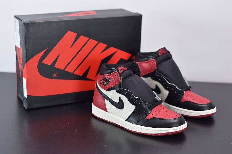 AIR JORDAN 1 RETRO HIGH OG "BRED TOE" 555088-610