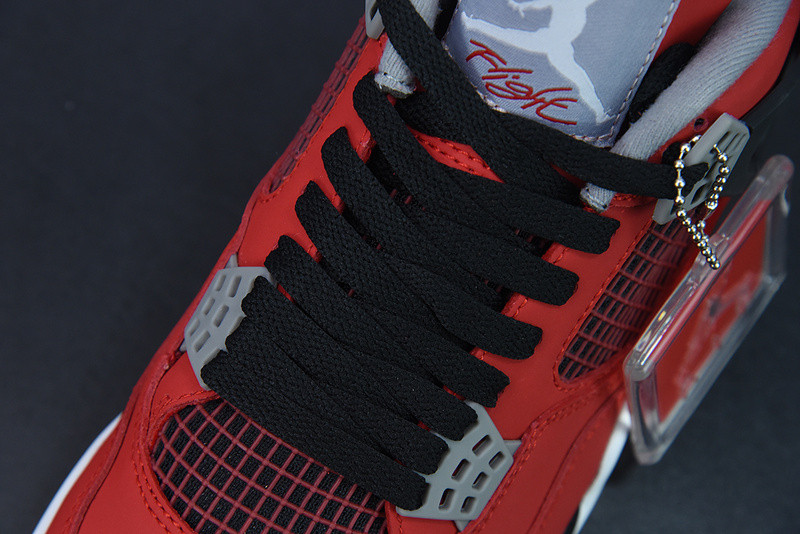 AIR JORDAN 4 RETRO
