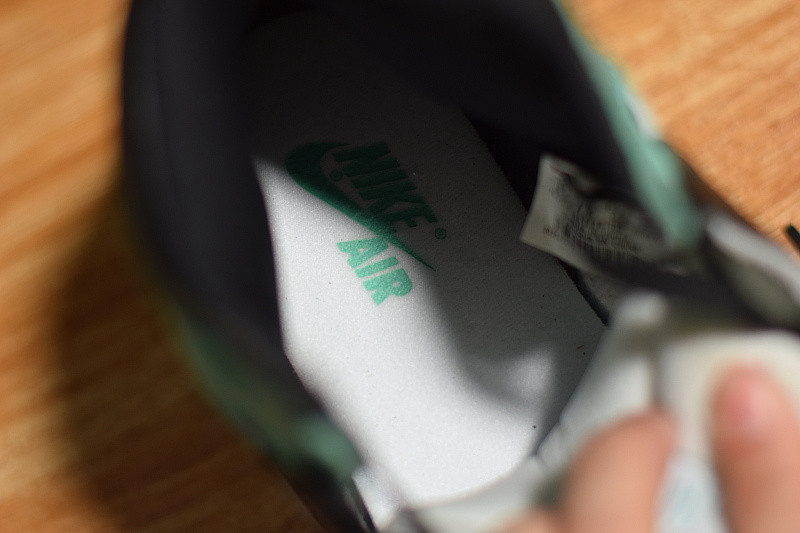 AIR JORDAN 1 RETRO HIGH OG NRG "IGLOO" 8614285-100