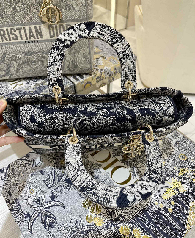 D*or bag