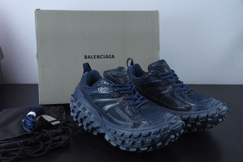 BC DEFENDER RUBBER PLATFORM SNEAKERS