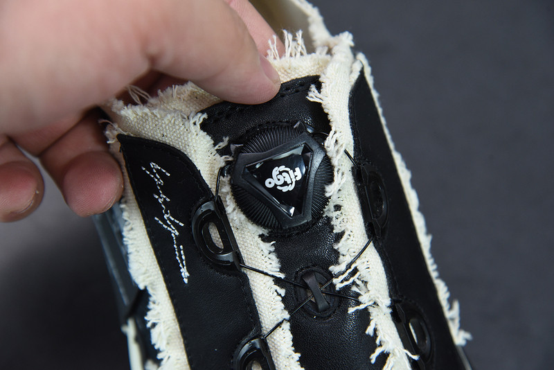 XVESSEL BLACK LACE-UP SNEAKERS