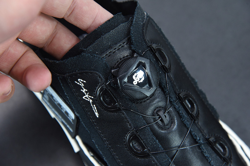 XVESSEL LACE-UP SNEAKERS