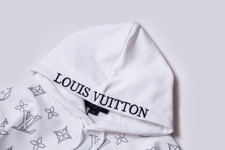 L0uis Vuitt0n