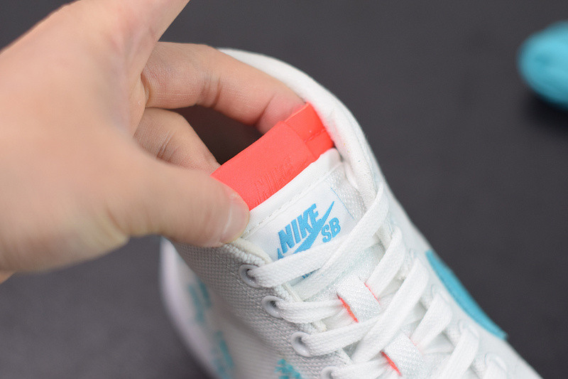 NIKE SB ZOOM BLAZER MID EDGE CI3833-101