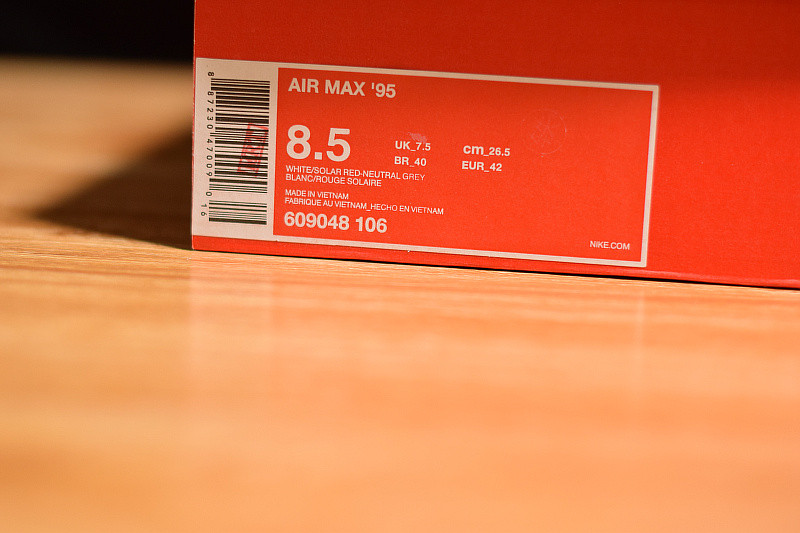 NIKE AIR MAX 95 "SOLAR RED" 609048-106