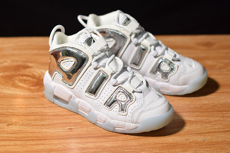 NIKE AIR MORE UPTEMPO