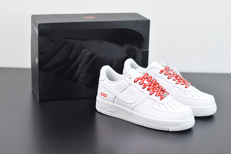NIKE Supreme NIKE AIR FORCE 1 LOW WHITE CU9225-100