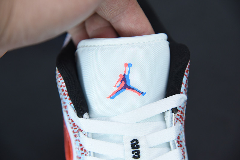 AIR JORDAN 1 LOW SE TAKE FLIGHT DD1527-114