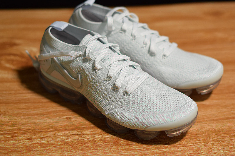 NIKE AIR VAPORMAX FLYKNIT 2