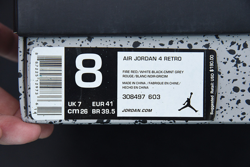 AIR JORDAN 4 RETRO