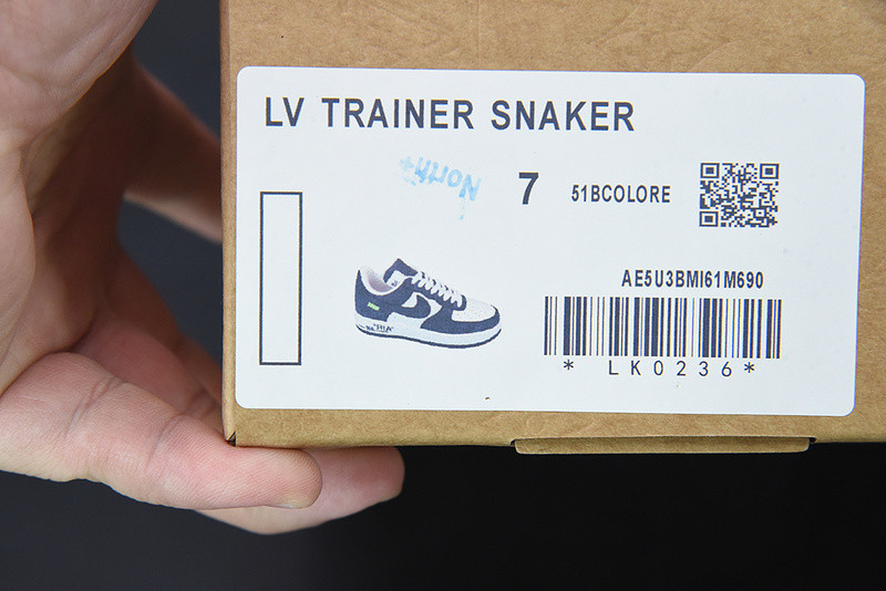 LVT X NIKE AIR FORCE1