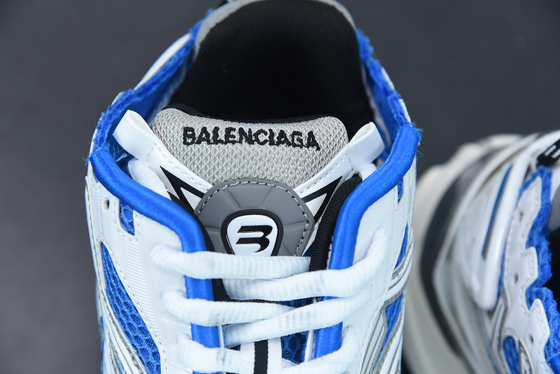 Ba*len*cia*ga runner sneaker