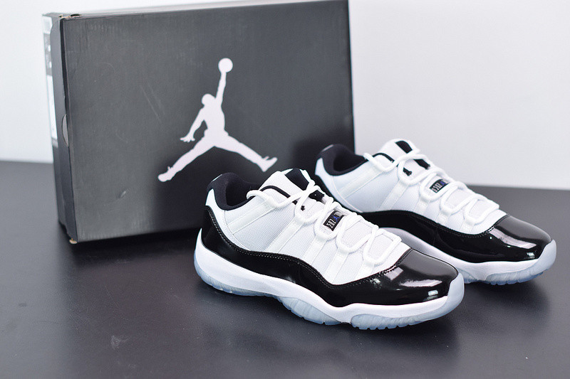 AIR JORDAN 11 RETRO LOW 