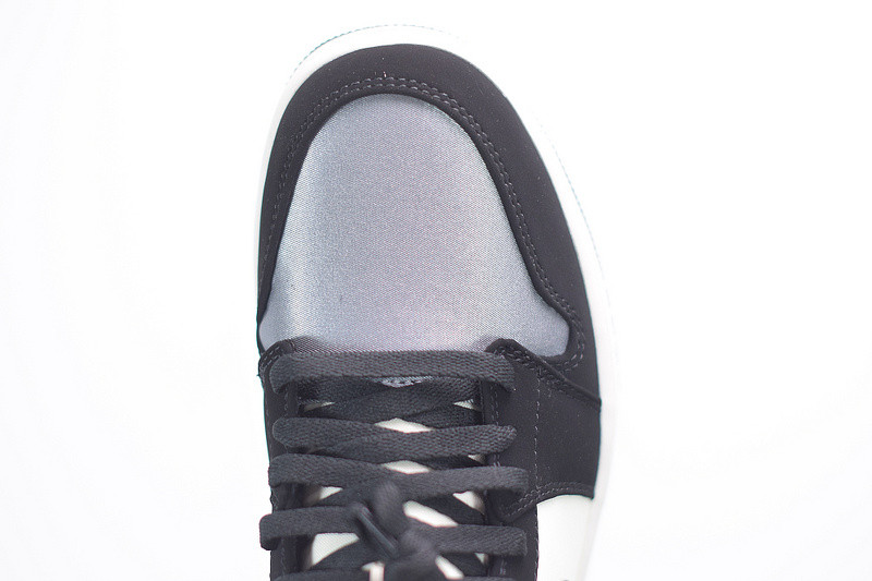 AIR JORDAN 1 MID SATIN GREY TOE 852542-011