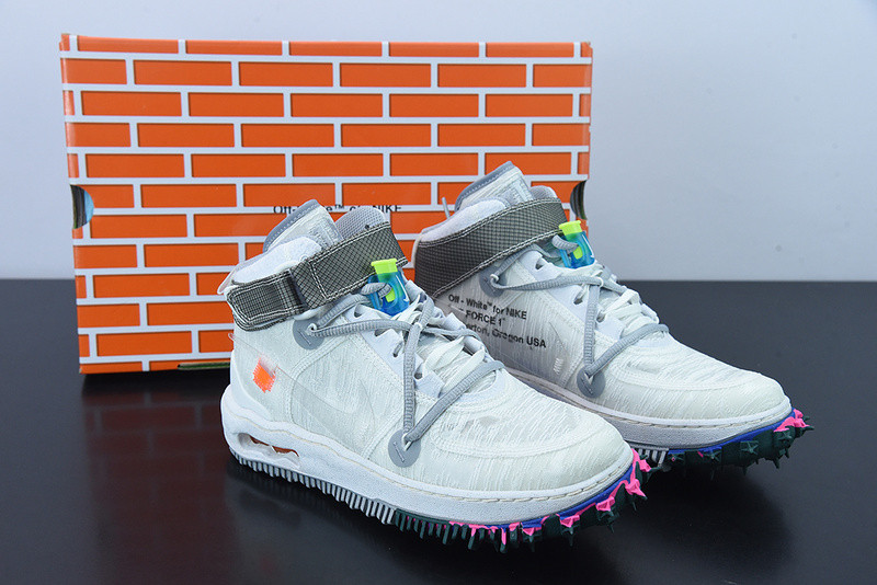 OF AIR FORCE 1 MID WHITE DO6290-100