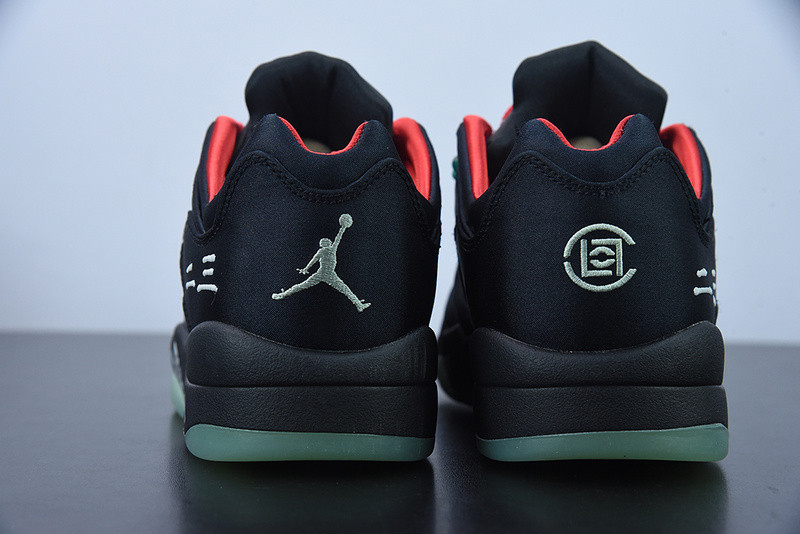 AIR JORDAN 5 RETRO “ANTHRACITE” DM4640-036