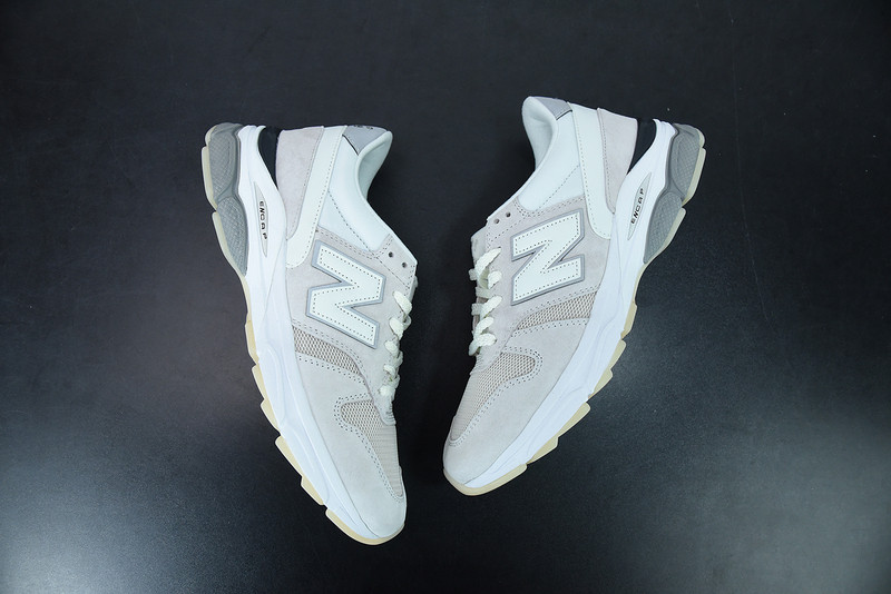 NEW BALANCE SNEAKER M7709CV