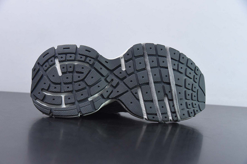 BC 3XL SNEAKER