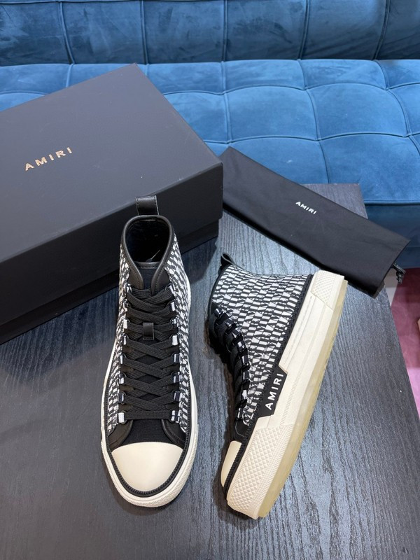 AMIRI stars court sneakers