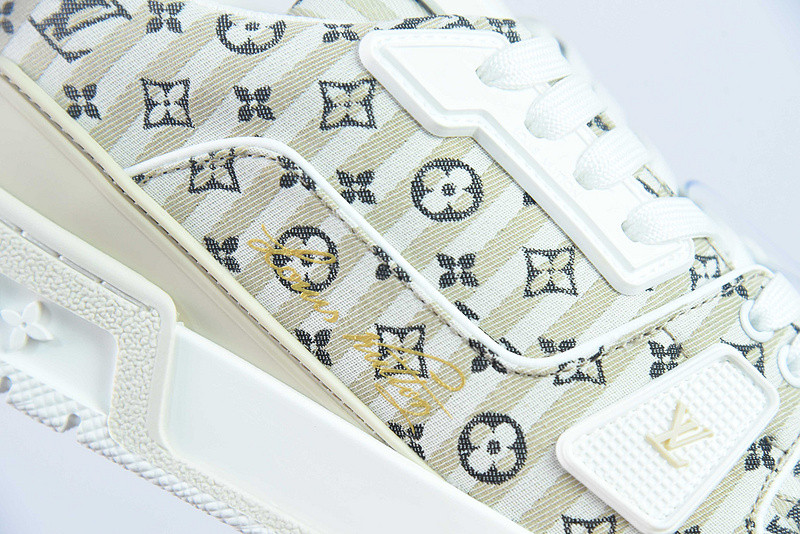 LVT SNEAKERS