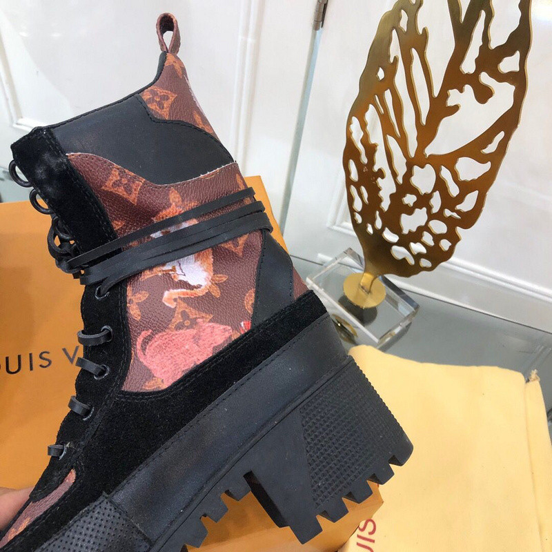 LVT BOOTS