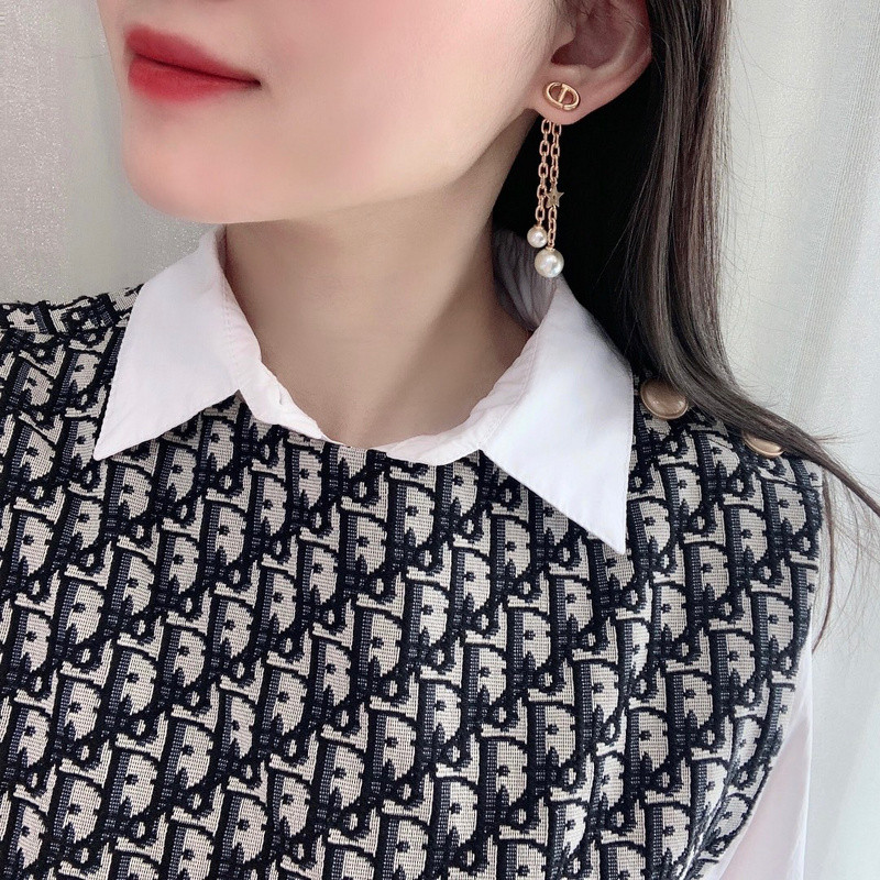 D10r earring