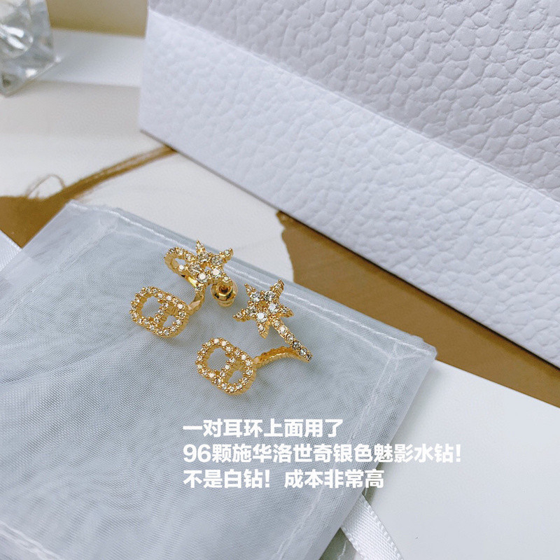 D10r earring