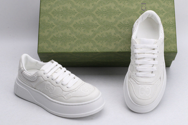 G*u*i sneaker
